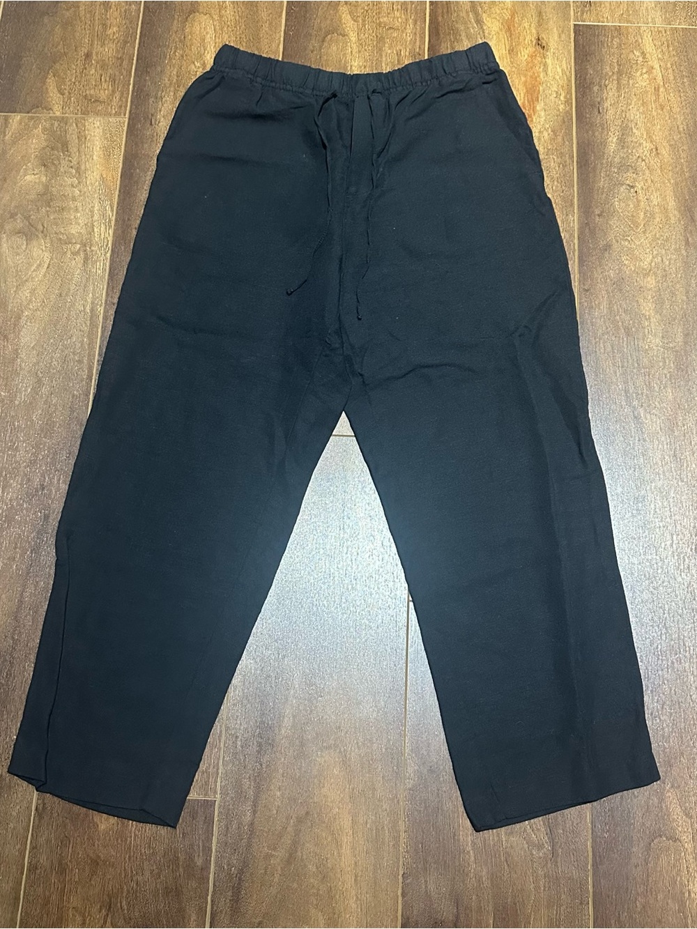 H&M Black Crop Linen Pants - Size Small